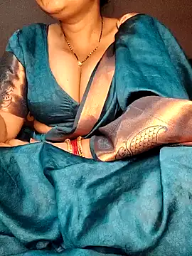 Snapshot of Hot__bhabhi_99 chatting on 06-09-26, 03:51 Hot bhabhi 99 online show from 06-09-26, 03:51