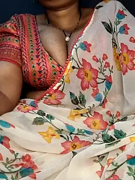 Snapshot of Hot__bhabhi_99 chatting on 06-23-26, 03:48 Hot bhabhi 99 online show from 06-23-26, 03:48