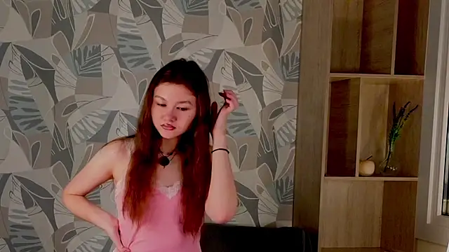 LewisThrone online show from 11-01-25, 01:18