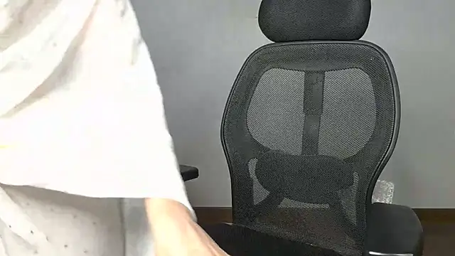 mooonlightbaby online show from 04-22-26, 05:14