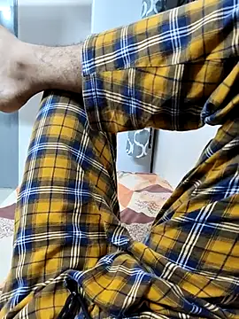 Mallu kalikar 69 online show from 10-21-25, 03:24