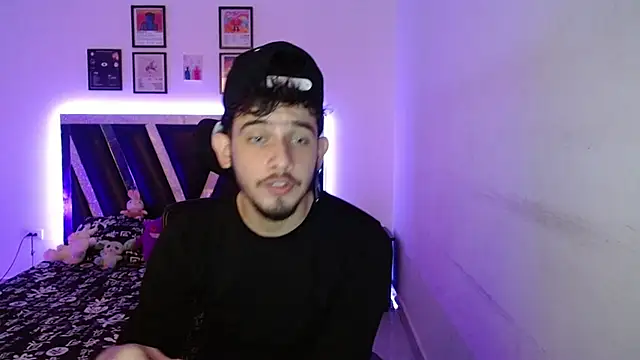 Sebasxxl12 online show from 10-08-25, 01:47