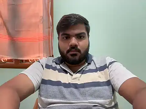 Snapshot of Romeo_Sam2 chatting on 10-22-25, 04:46 Romeo Sam2 online show from 10-22-25, 04:46