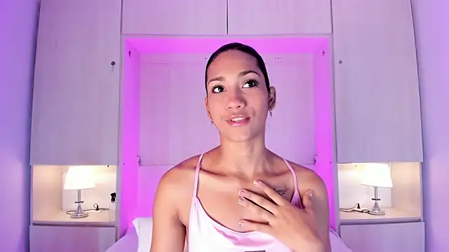 AnahiCollins online show from 06-16-26, 11:35