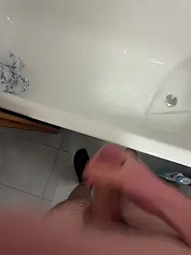 davidoso6271 online show from 01-08-26, 11:40