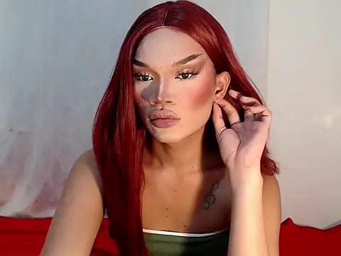 amandareddragon online show from 11-09-25, 08:12