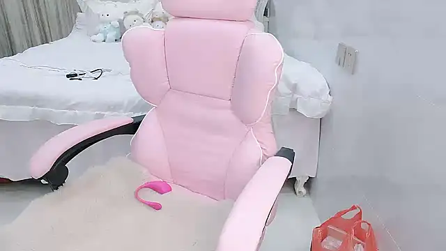 xiaokaixin online show from 02-23-26, 10:18