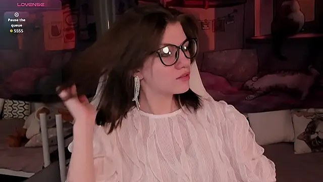 Snapshot of CathyAdams chatting on 02-12-26, 06:30 CathyAdams online show from 02-12-26, 06:30