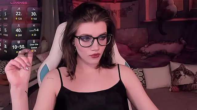 Snapshot of CathyAdams chatting on 02-19-26, 11:39 CathyAdams online show from 02-19-26, 11:39