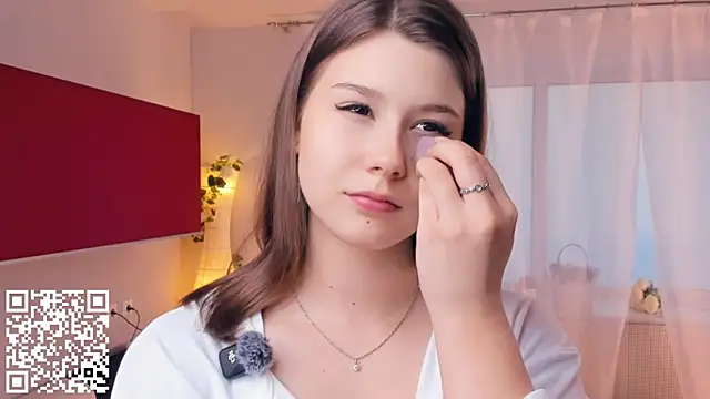 MondoNeko online show from 10-23-25, 07:18