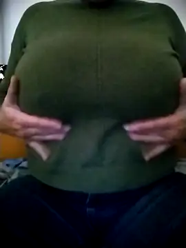 sexyguenda online show from 10-21-25, 07:58