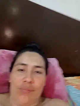 single-mother-indecent- online show from 11-04-25, 01:32