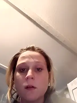 Queen2454 online show from 02-13-26, 06:15