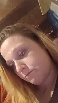 Queen2454 online show from 03-09-26, 12:09