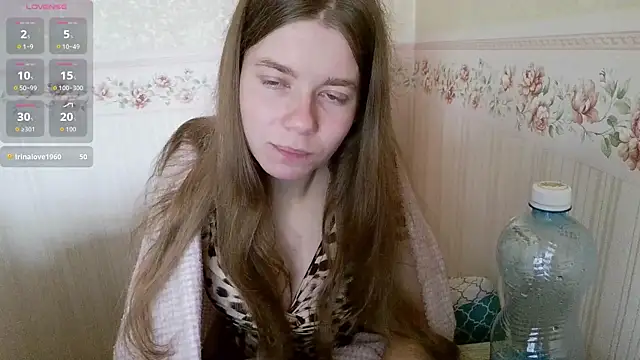 Snapshot of 0nlyLola chatting on 10-13-25, 08:47 0nlyLola online show from 10-13-25, 08:47