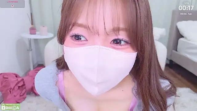 Snapshot of Seira__nn chatting on 05-25-26, 03:18 Seira nn online show from 05-25-26, 03:18