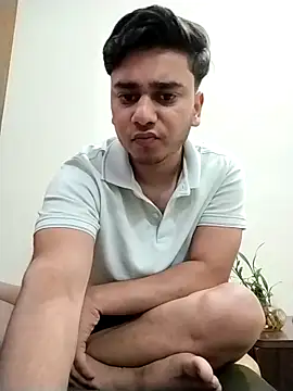 Snapshot of Aman4321ammu chatting on 10-07-25, 04:31 Aman4321ammu online show from 10-07-25, 04:31