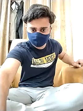 Snapshot of Aman4321ammu chatting on 10-08-25, 10:35 Aman4321ammu online show from 10-08-25, 10:35