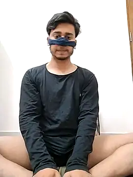 Snapshot of Aman4321ammu chatting on 10-26-25, 08:04 Aman4321ammu online show from 10-26-25, 08:04