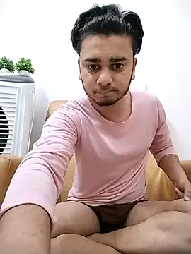 Snapshot of Aman4321ammu chatting on 10-29-25, 02:47 Aman4321ammu online show from 10-29-25, 02:47