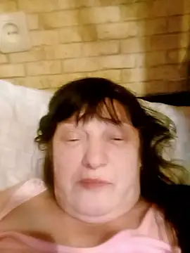 Apeesynka55211 online show from 01-05-26, 08:34