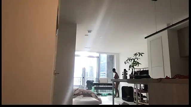 tia   fox online show from 11-22-25, 04:28