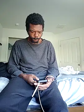 Snapshot of MrBigDickShow chatting on 11-01-25, 02:41 MrBigDickShow online show from 11-01-25, 02:41