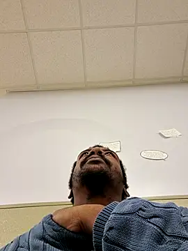 Snapshot of MrBigDickShow chatting on 11-07-25, 06:52 MrBigDickShow online show from 11-07-25, 06:52