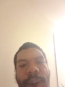 Snapshot of MrBigDickShow chatting on 03-01-26, 03:58 MrBigDickShow online show from 03-01-26, 03:58