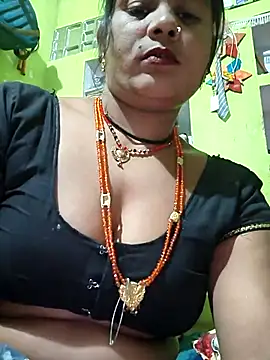 Hotty ruvi online show from 10-16-25, 05:36