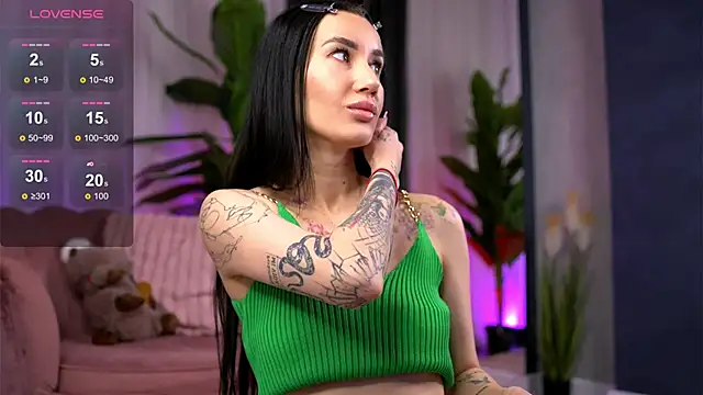 SerenaVelour online show from 11-03-25, 11:11