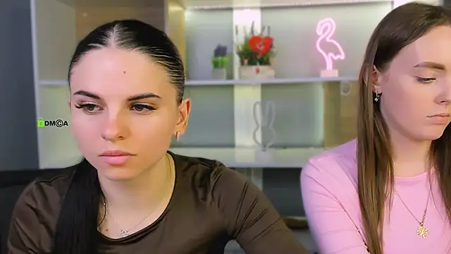 Snapshot of isla_dior chatting on 02-23-26, 07:22 isla dior online show from 02-23-26, 07:22