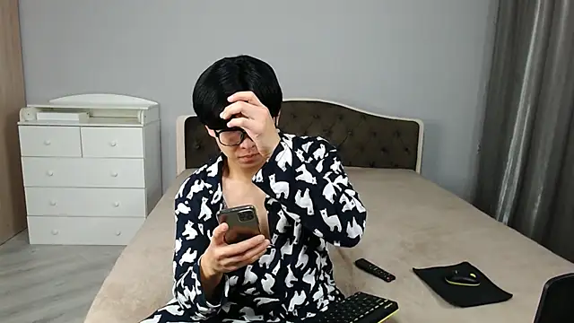 KaiChicken online show from 12-18-25, 09:59