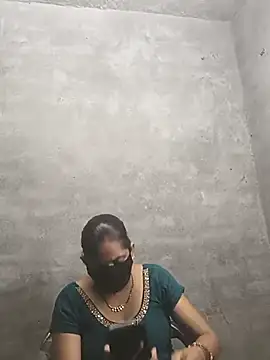 Snapshot of Rasili_bhabhi10 chatting on 10-05-25, 05:22 Rasili bhabhi10 online show from 10-05-25, 05:22