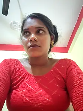 Snapshot of Katrina_kaif143 chatting on 10-05-25, 03:21 Katrina kaif143 online show from 10-05-25, 03:21