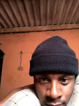 Snapshot of Awelarn chatting on 10-11-25, 12:04 Awelarn online show from 10-11-25, 12:04