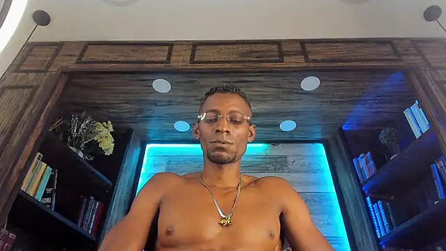 Snapshot of ValtorKane chatting on 10-15-25, 12:16 ValtorKane online show from 10-15-25, 12:16
