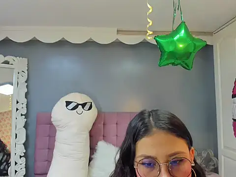 lola cook online show from 10-02-25, 01:40