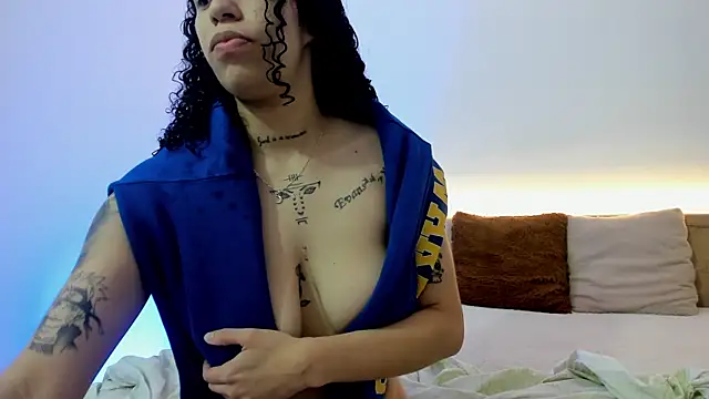 Annie roselle online show from 12-15-25, 12:20