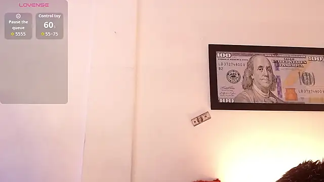 Snapshot of michell_estrada chatting on 10-03-25, 02:47 michell estrada online show from 10-03-25, 02:47