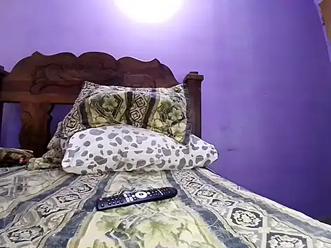 fayola20 online show from 11-20-25, 01:11