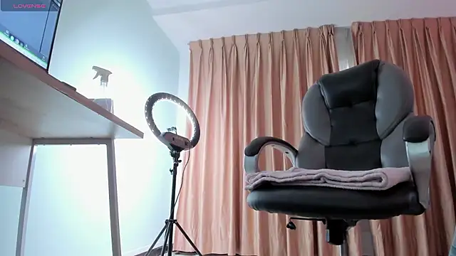 Scarlett  Cooper   online show from 02-13-26, 12:01