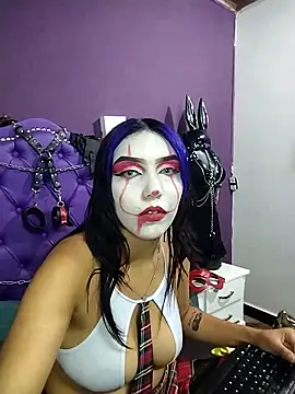 Sophie-dbs online show from 10-26-25, 07:53