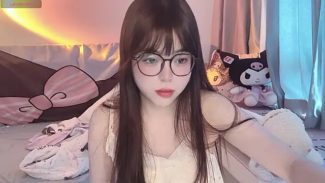xiaoman-1 online show from 10-20-25, 05:30
