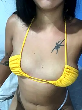 Snapshot of deby_03 chatting on 11-02-25, 11:51 deby 03 online show from 11-02-25, 11:51