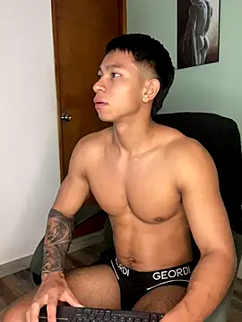 jackson cruz online show from 11-19-25, 07:52