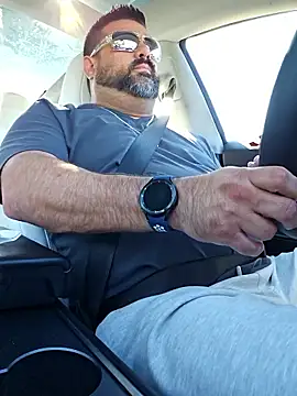 Roddog18 online show from 01-08-26, 08:55