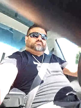Snapshot of Roddog18 chatting on 04-28-26, 05:18 Roddog18 online show from 04-28-26, 05:18