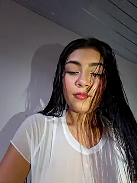 Sweed-virgin-pussy online show from 05-16-26, 10:30