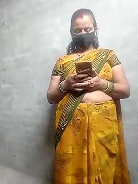 Snapshot of Bhabhi_jaan10 chatting on 10-23-25, 05:01 Bhabhi jaan10 online show from 10-23-25, 05:01